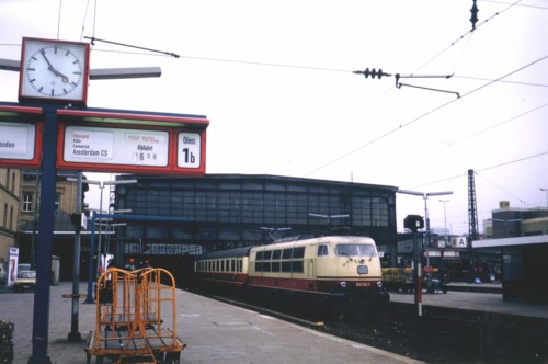 http://hessische-ludwigsbahn.de/Mainz22.JPG